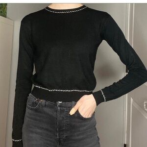 Brandy Melville Black Fitted, round neck, Long Sleeve swaeter